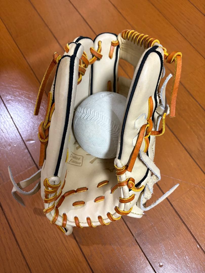 ミズノプロ　軟式外野　タティスJr.モデル