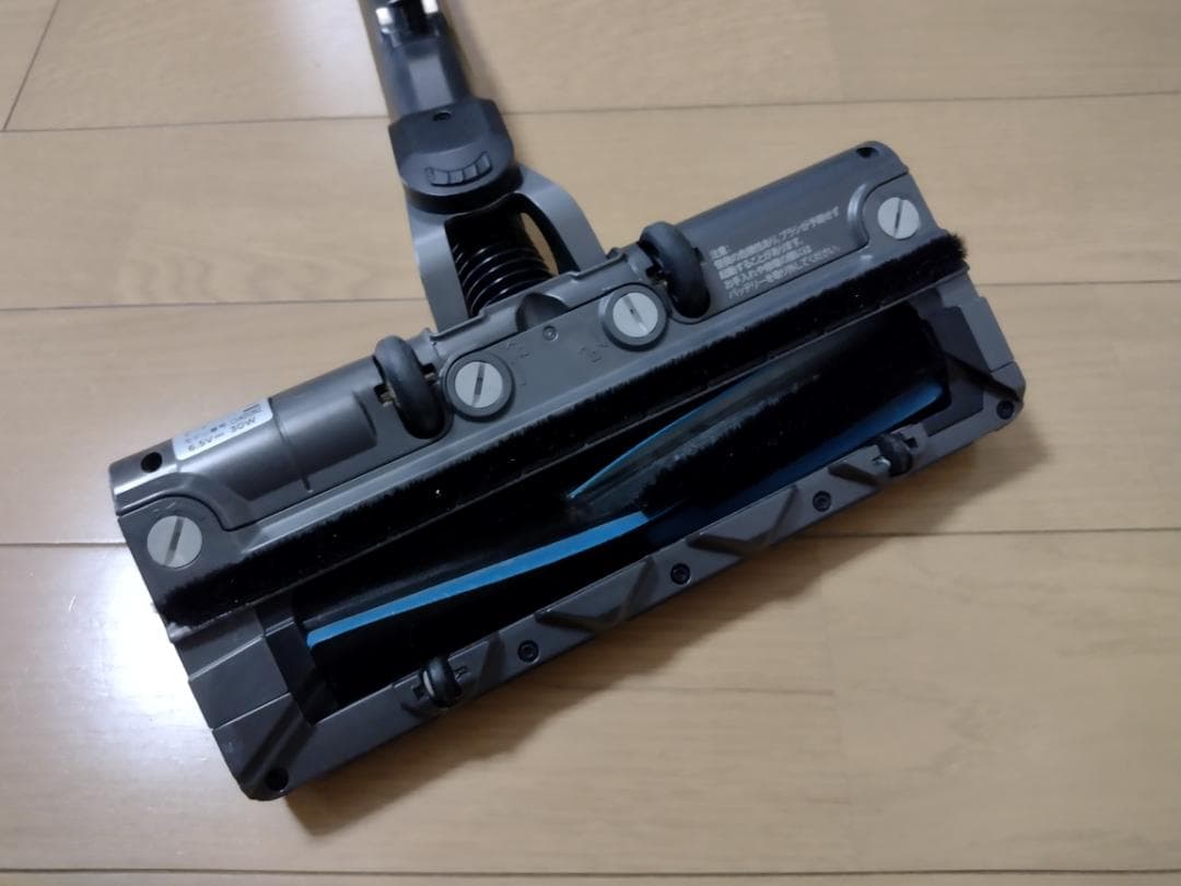 シャーク★コードレスクリーナー★CS401JGR★バッテリーの状態良好★1