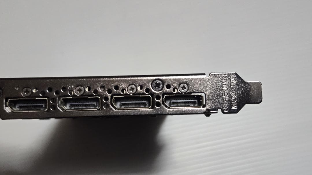 NVIDIA Quadro M4000 グラフィックボード【動作確認済】