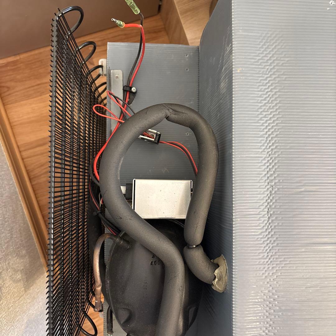 キャンピングカー冷蔵庫　WAECO