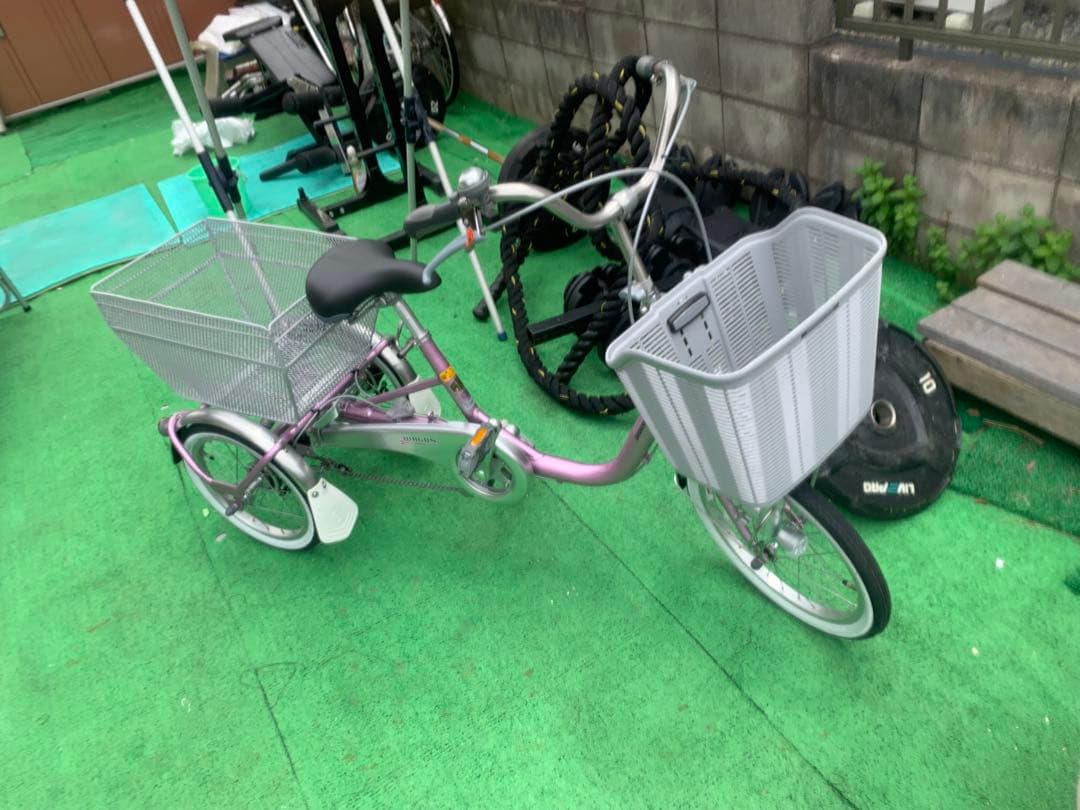 【送料込み】★ブリヂストン三輪自転車★(シルバー、大人用、高齢者用）新品