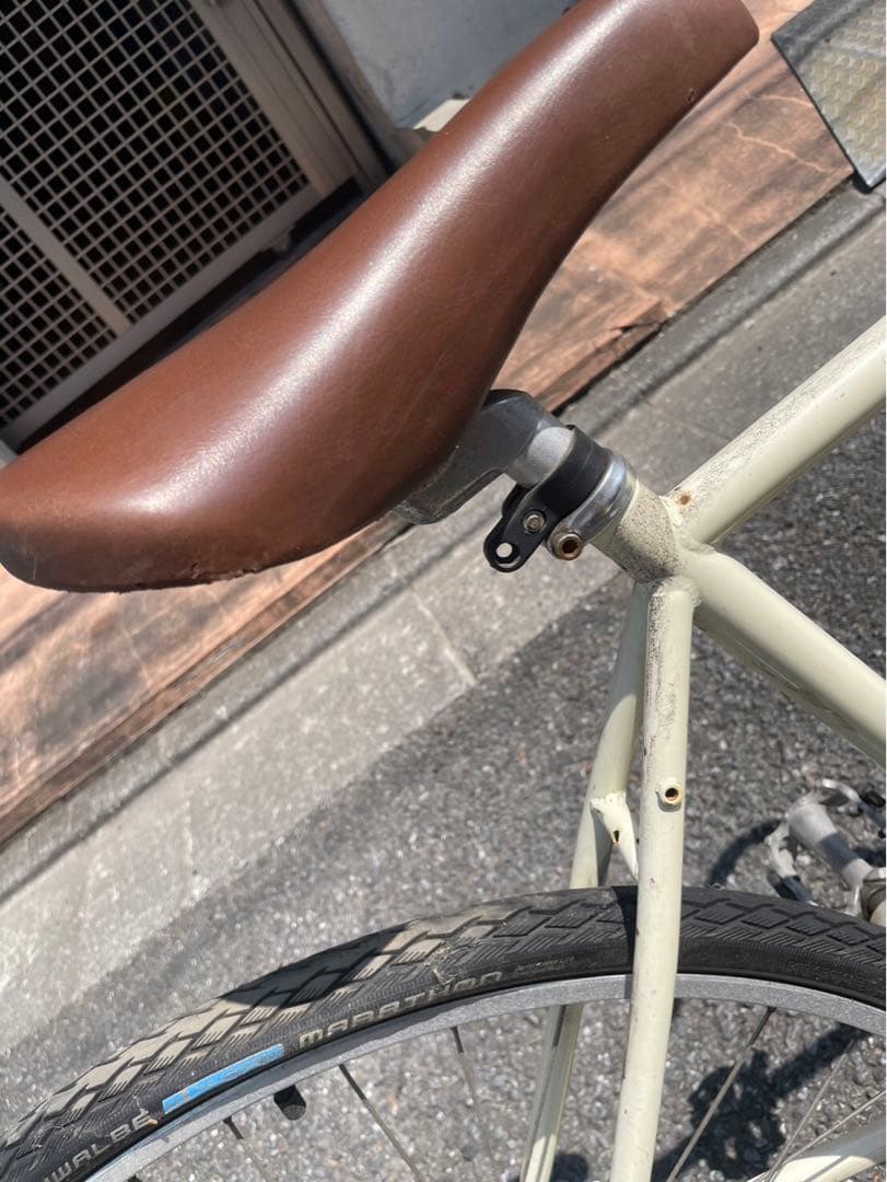 Linus Bikes ライナスバイク ロードスタークラシック　クリーム色