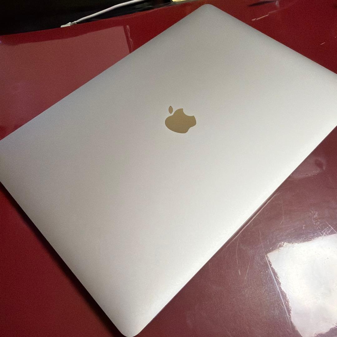 【美品】MacBook Pro 16 2TB i7 2019年（A2141）