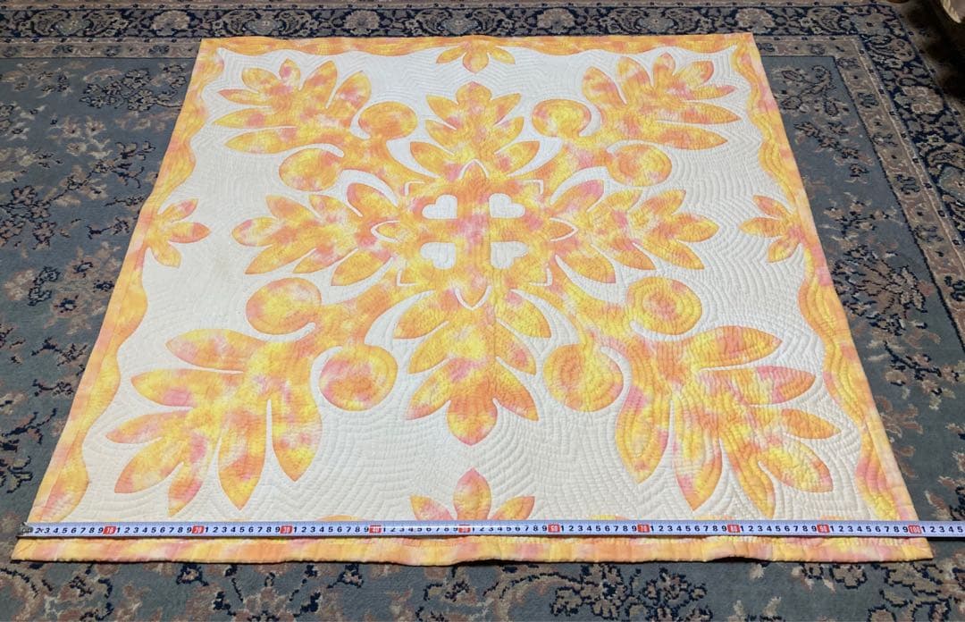 最終値下げ　ハワイアンキルトタペストリー　ハンドメイド【101cm✖️102cm】