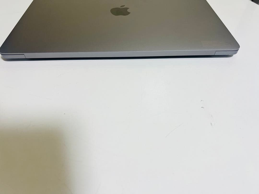 MacBook本体 Macbook Pro 2020 Core i7/16GB/1TB