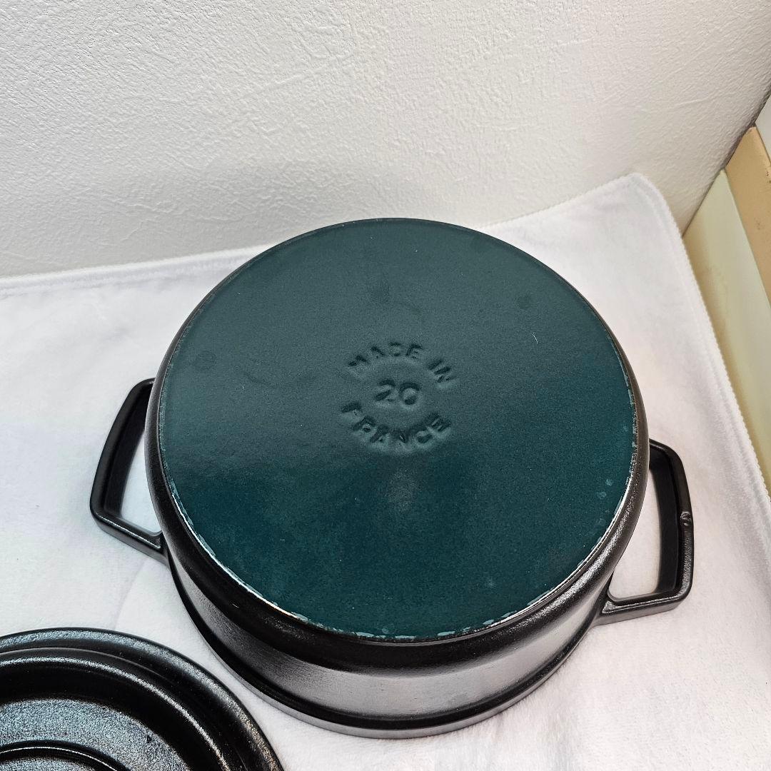 STAUB ストウブ 鋳鉄製 両手鍋 20cm 黒