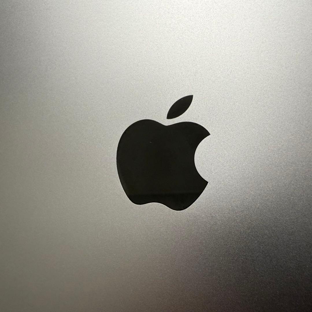 Apple MacBook 本体 スペースグレー