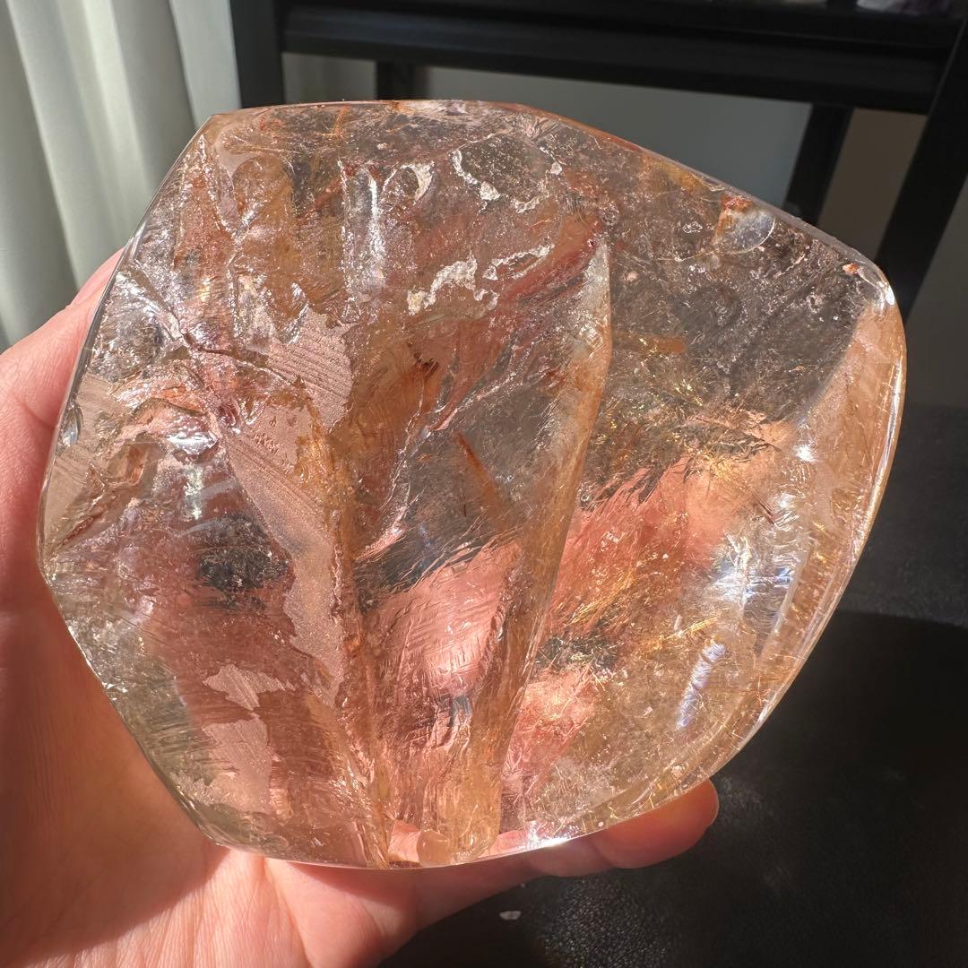 天然石ルチルクォーツ共生ファイアクォーツの原石　置物NO.031204