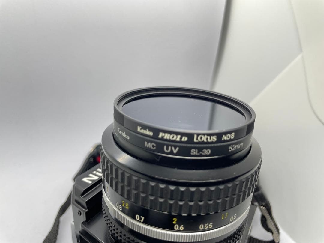 最終価格Nikon New FM2 50mm単焦点、36〜72ズーム、ストロボ付