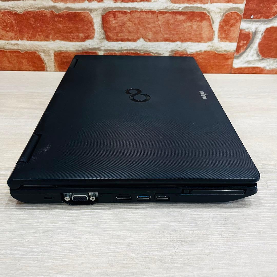 ⭐️K3046⭐️【FUJITSU】LIFE BOOK A5721E ノートパソコン