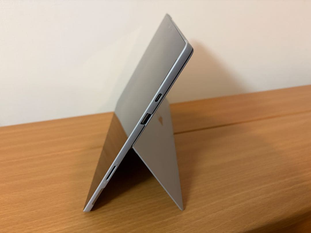 【美品】Microsoft Surface Pro7 corei5 256GB