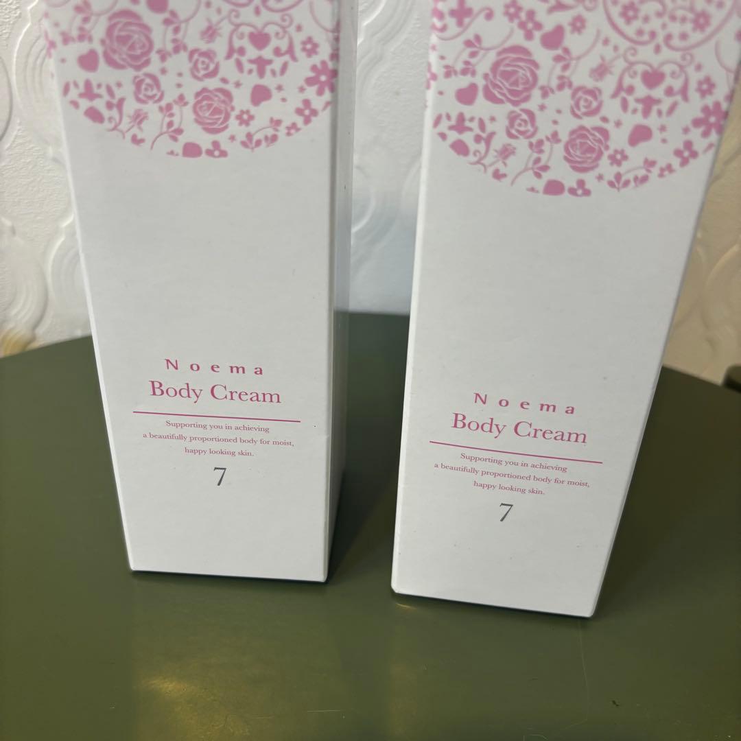 ノエマプロ　ボディクリーム　2本セットは新品未開封
