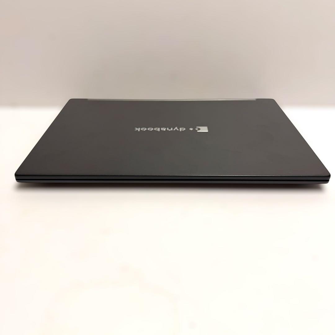 美品 バッテリー消耗少 dynabook G83/KW 2023年製 第12世代