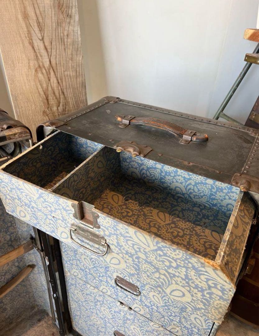 アンティークトランク　ヴィンテージ　ワードローブ　船舶トランク　HARTMANN