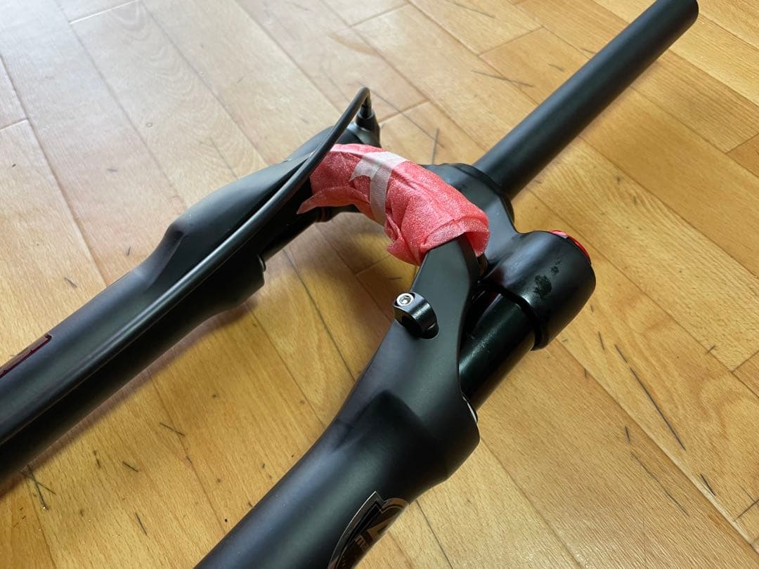 【新品】Maxxiite MTB26インチ用サスペンションフォーク