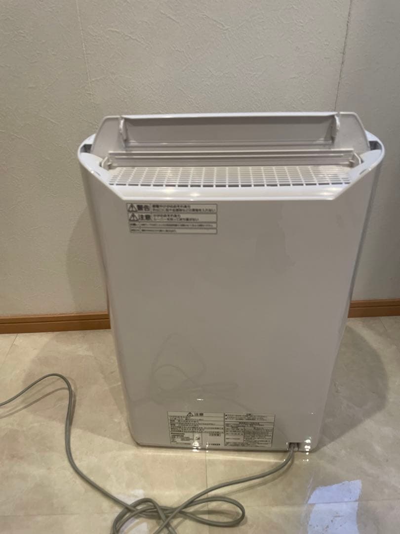 ● 極美品 Panasonic パナソニック 衣類乾燥除湿機 F-YZSX80