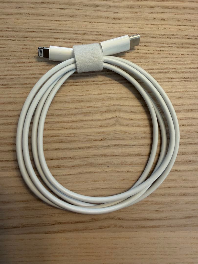 AirPods pro 第二世代 (Lightning)