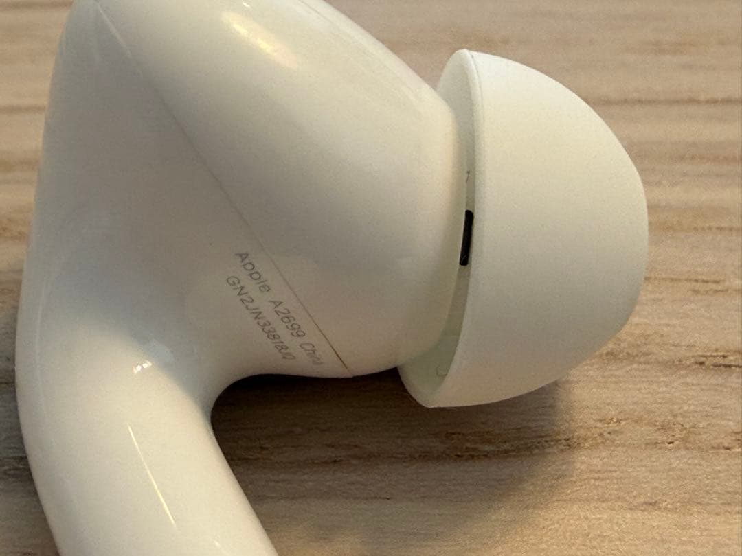 AirPods pro 第二世代 (Lightning)