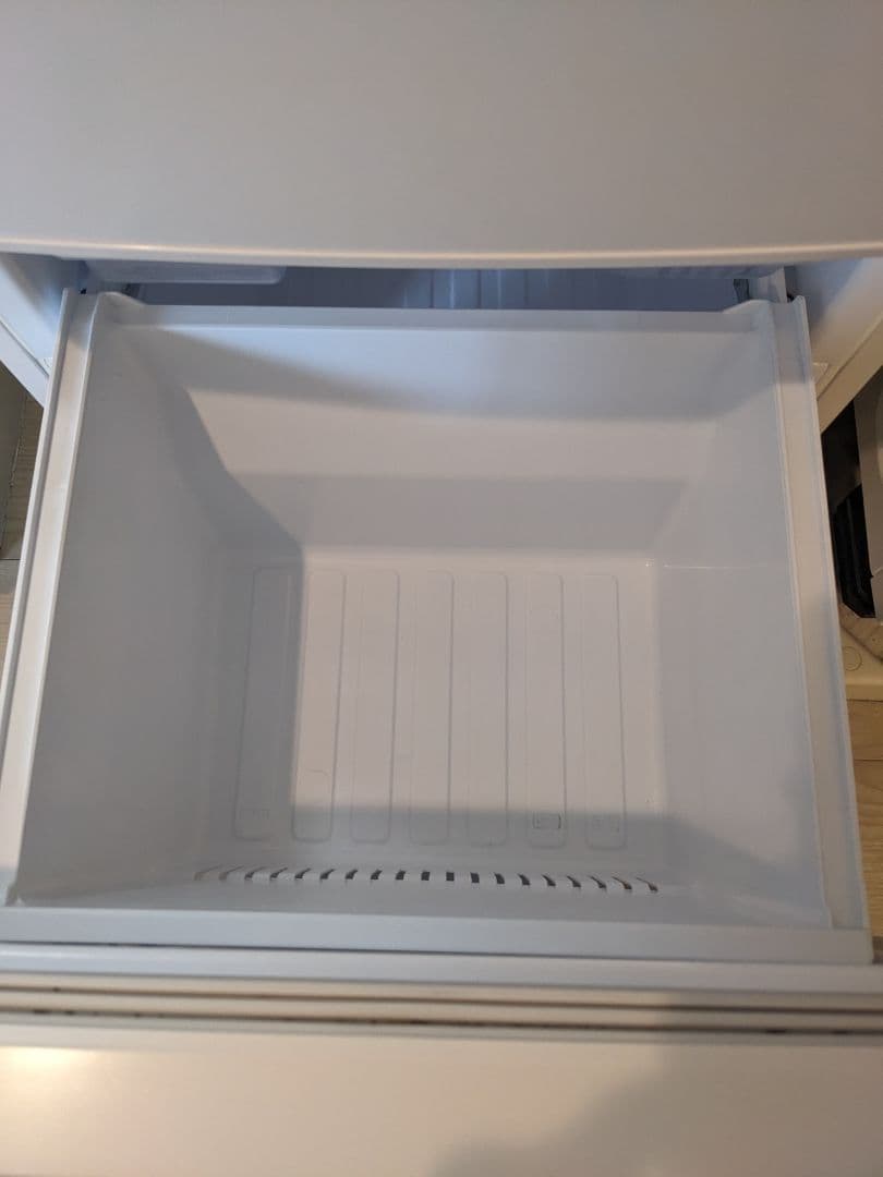 三菱電機 2ドア冷蔵庫 MR-P15G-W 2022年製 単身者 一人暮らし向け