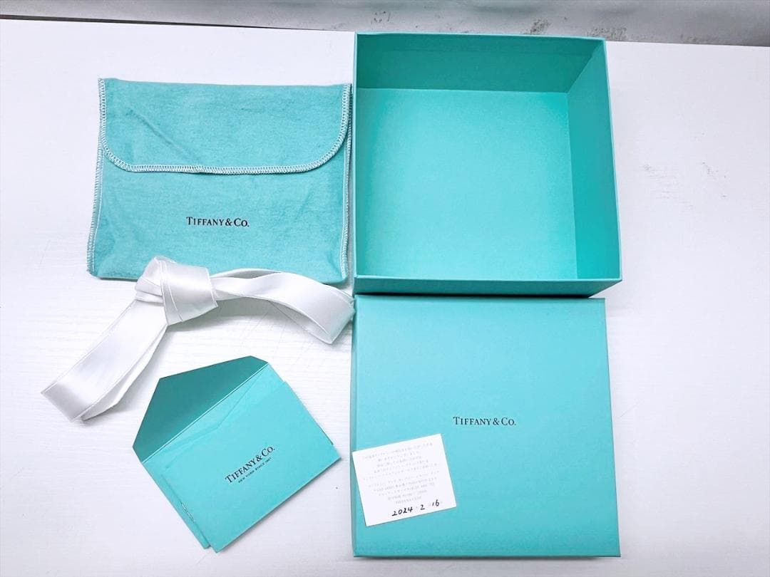 未使用保管　ティファニー　ティファニーブルー　ロゴ　ペットカラー　首輪　M