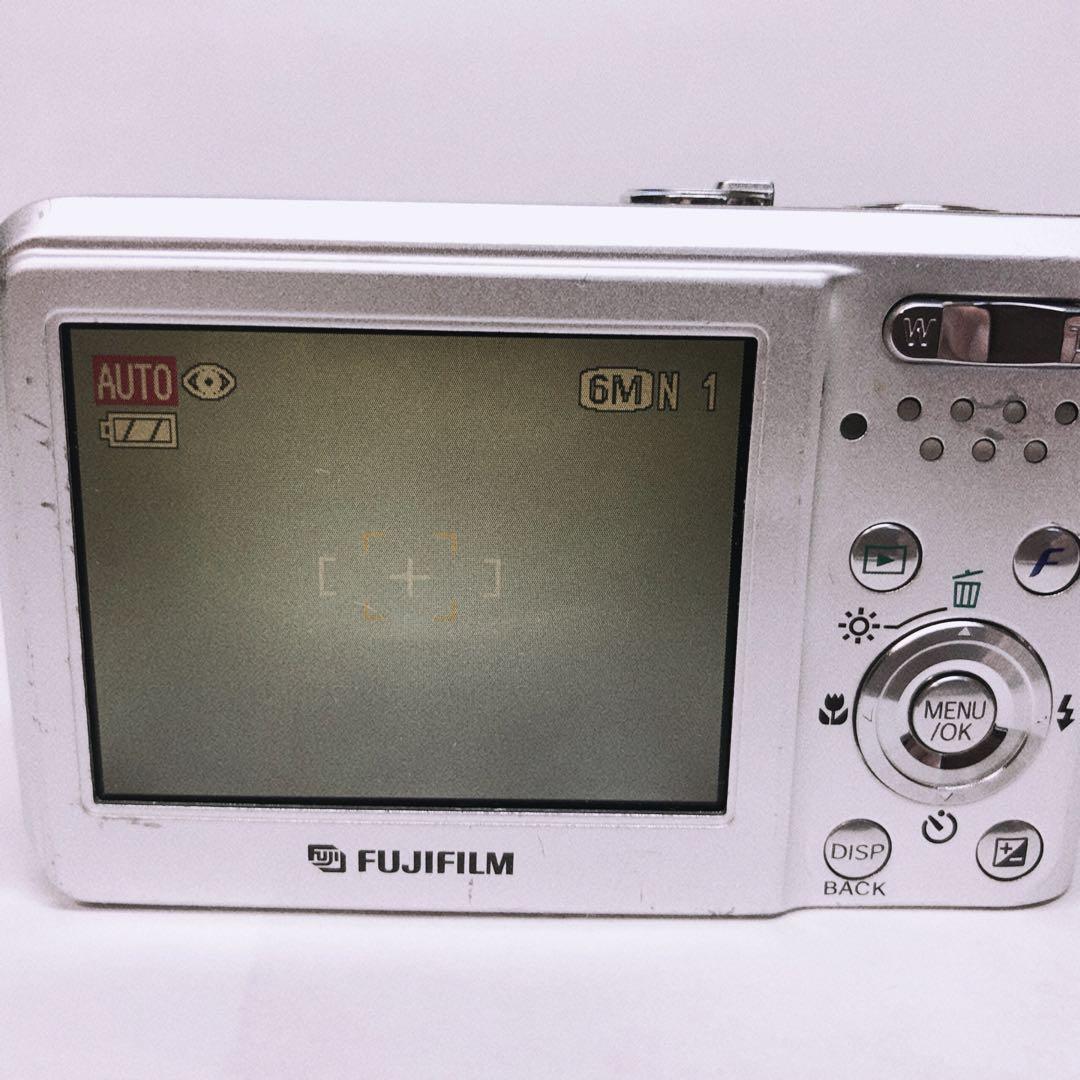 Fujifilm FinePix F30 コンパクトデジタルカメラ