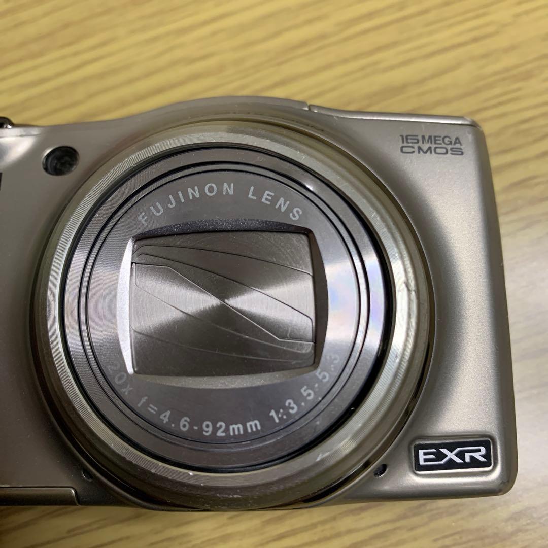 FUJIFILM　Finepix F800EXR