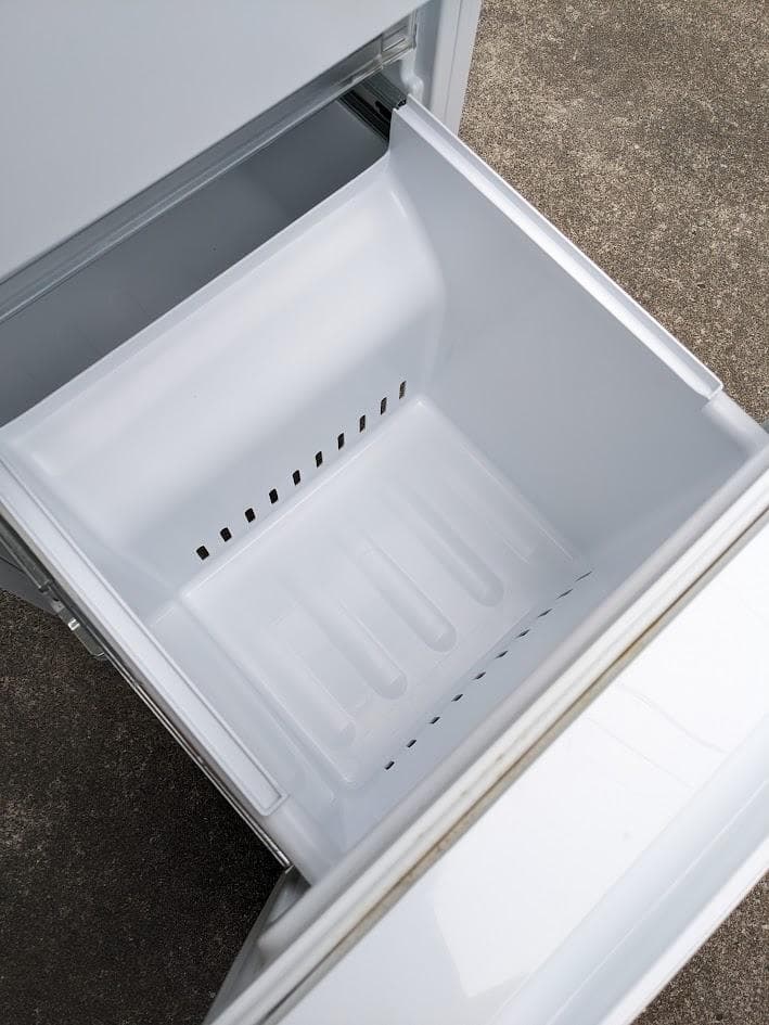 【全国送料無料】ヤマダ電機 YRZ-F15G1 156L 冷蔵庫 2020年製