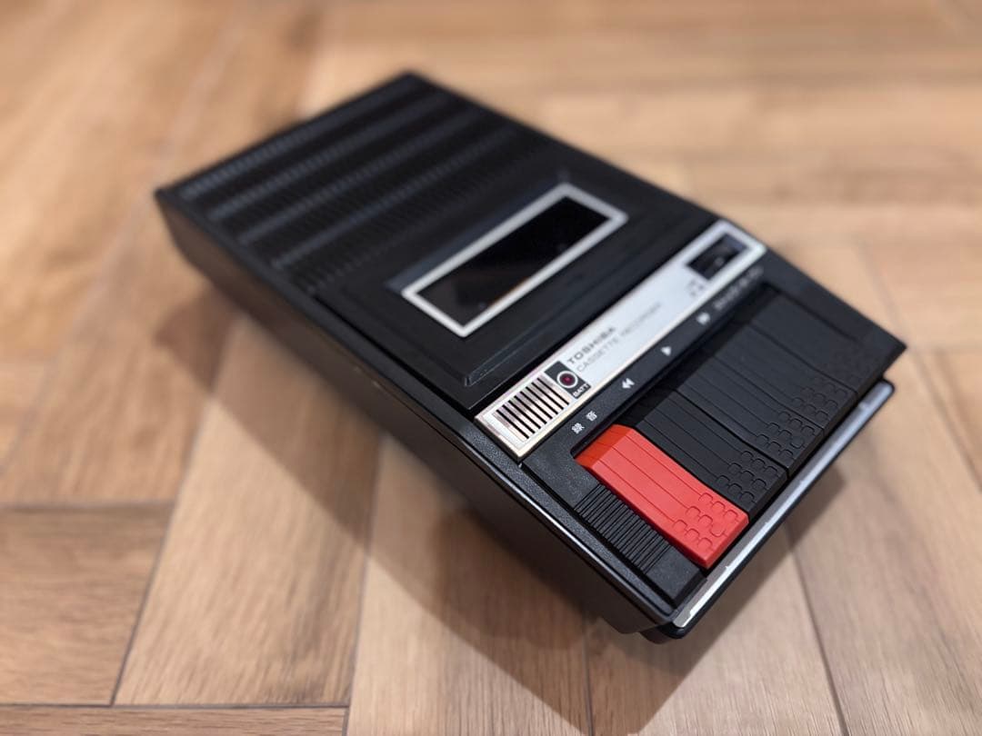 昭和レトロ TOSHIBA KT-205C カセットプレイヤー 実働 付属品多数