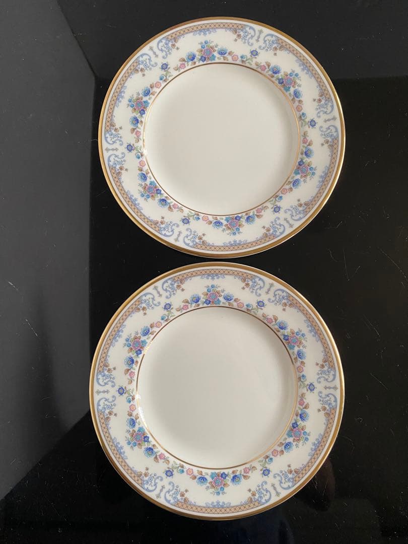 新品◆ロイヤルドルトン ハイランドバレー 英国製 大皿 中皿 小皿 各2客セット