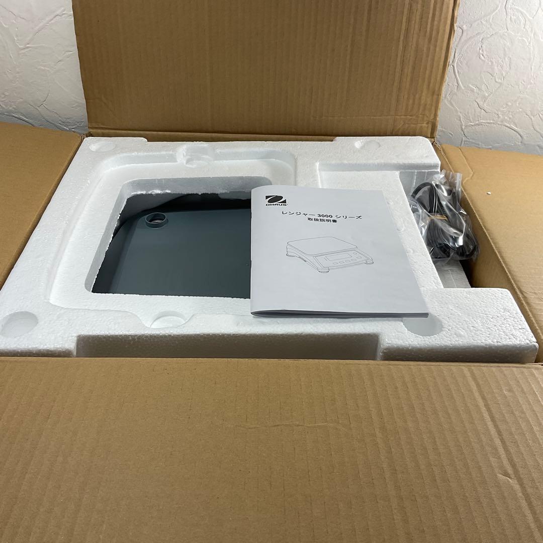 OHAUS レンジャー3000シリーズ　計量器