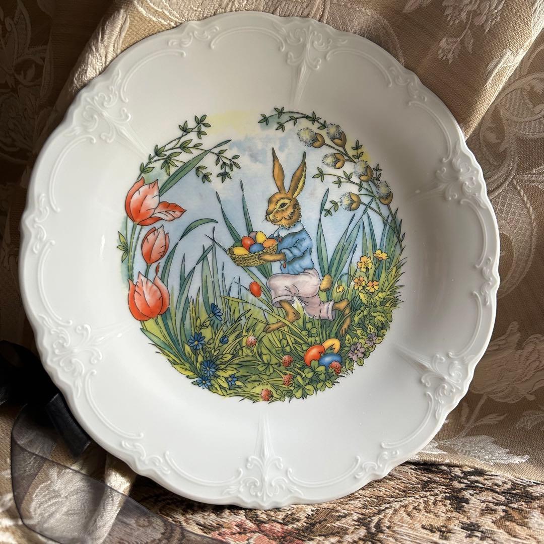 HUTSCHENREUTHER ドイツが彩るイースターバニーと花の祝福プレート