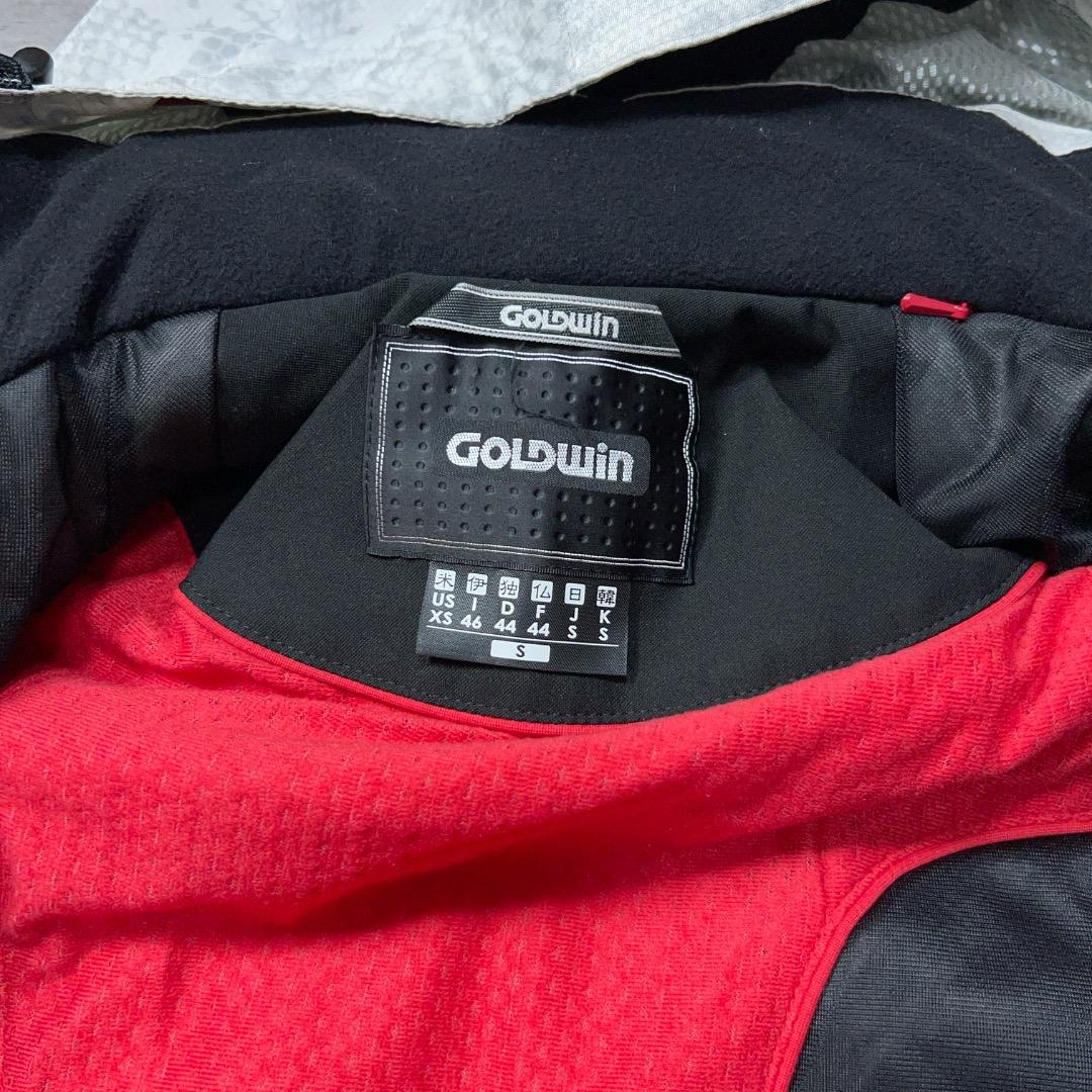 スウェーデン代表モデル GOLDWIN サイドフルオープン スキーウェア S