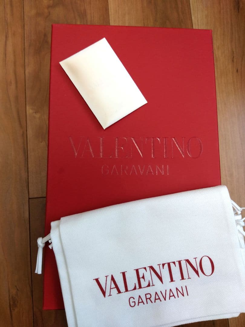 新品 未使用 VALENTINO GARAVANI レザー サンダル イタリア製