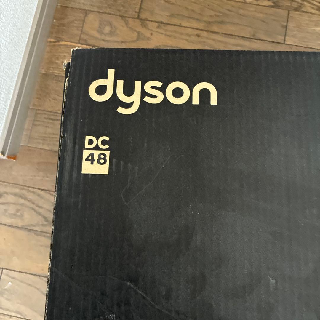 ピ*ロ様 Dyson DC48