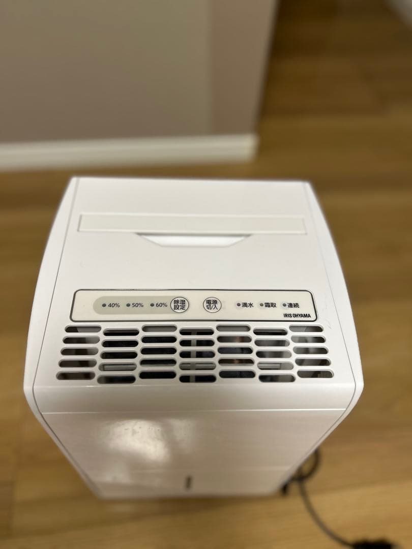 【美品】アイリスオーヤマ IJC‑J56 除湿機 コンパクト 5.6L/日