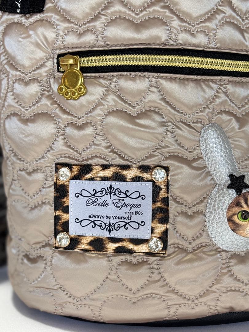 さ*ー様 コヤンイサムチョン　うさちゃん丸底トートバッグ