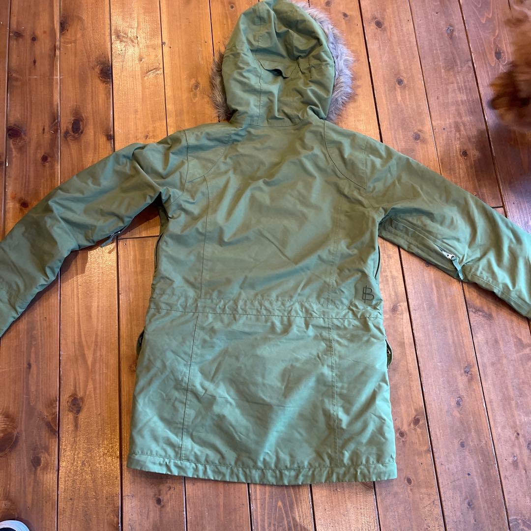 バートンビーバ イ スノーボードジャケット値下げ
