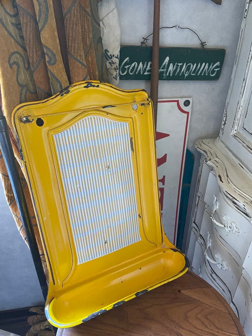 たくちゃんアンティーク　ホーロー　レードルラック　BB社　レードル２本