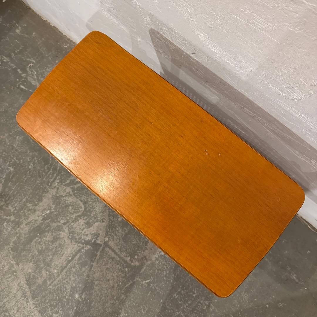 ヴィンテージ　木製サイドテーブル　マガジンラック付き