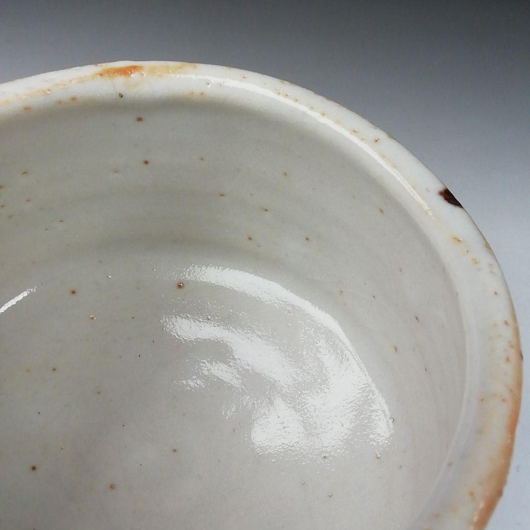 Ｔ１０４　茶碗　『志野茶碗』『菊泉窯　田中源也』　共箱　抹茶碗　茶道具