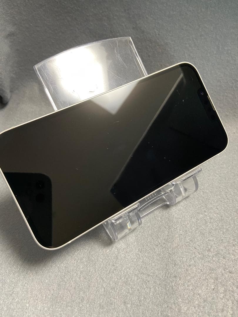 美品 国内版　SIMフリー　iPhone14 128GB スターライト色