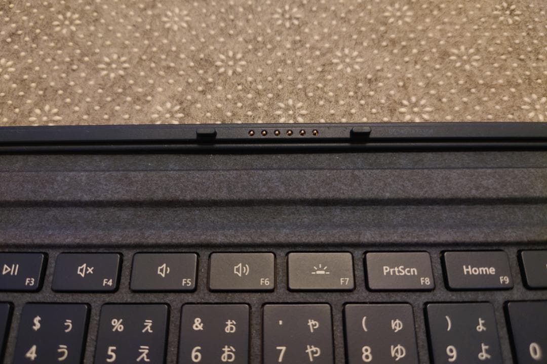 Windowsタブレット本体 Microsoft Surface Pro 4 i7/16GB/256GB