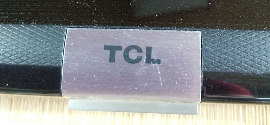 TCL 32D400 32型　液晶カラーテレビ　リモコン　同軸ケーブル