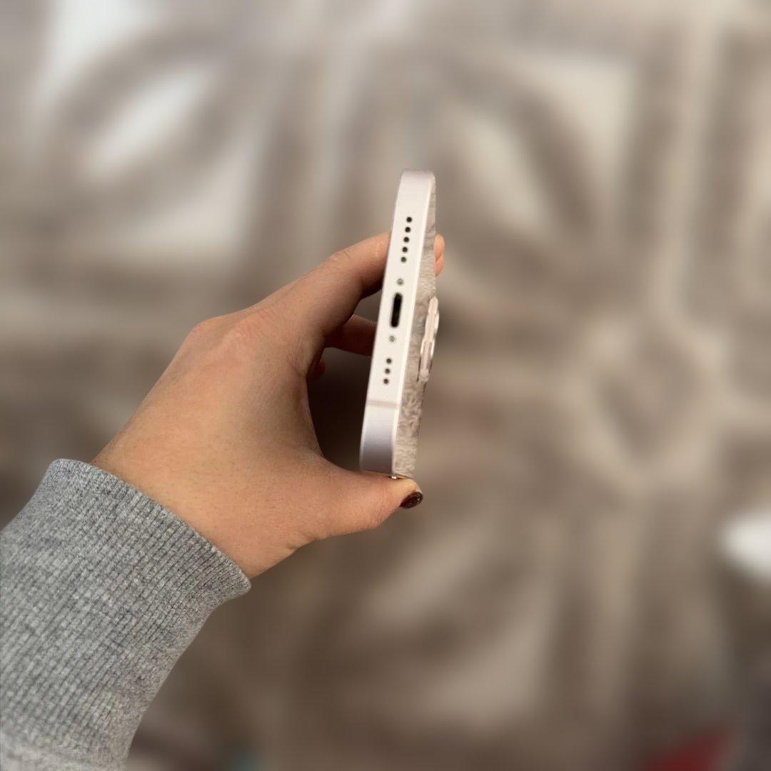 タイムセール！Apple iPhone 13 本体　SIMフリー