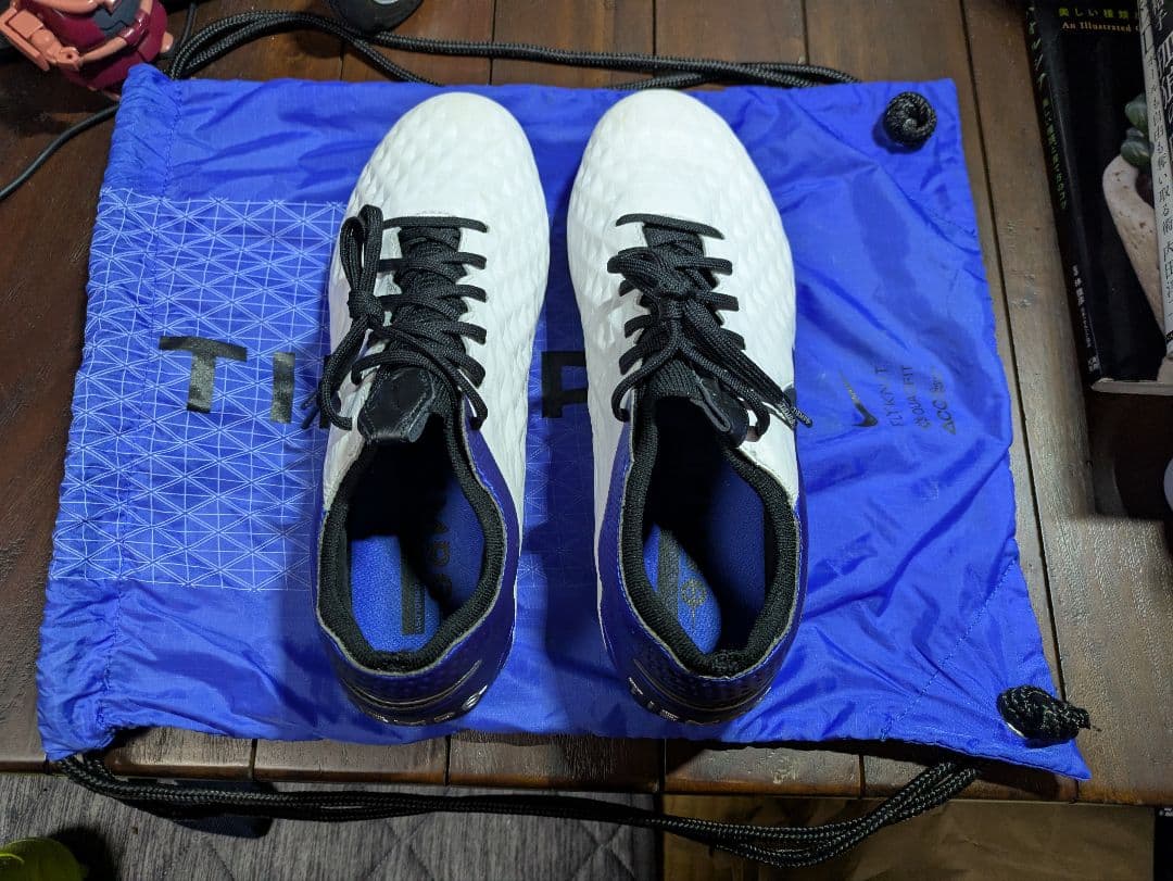 ナイキ　ティエンポレジェンド8エリートFG