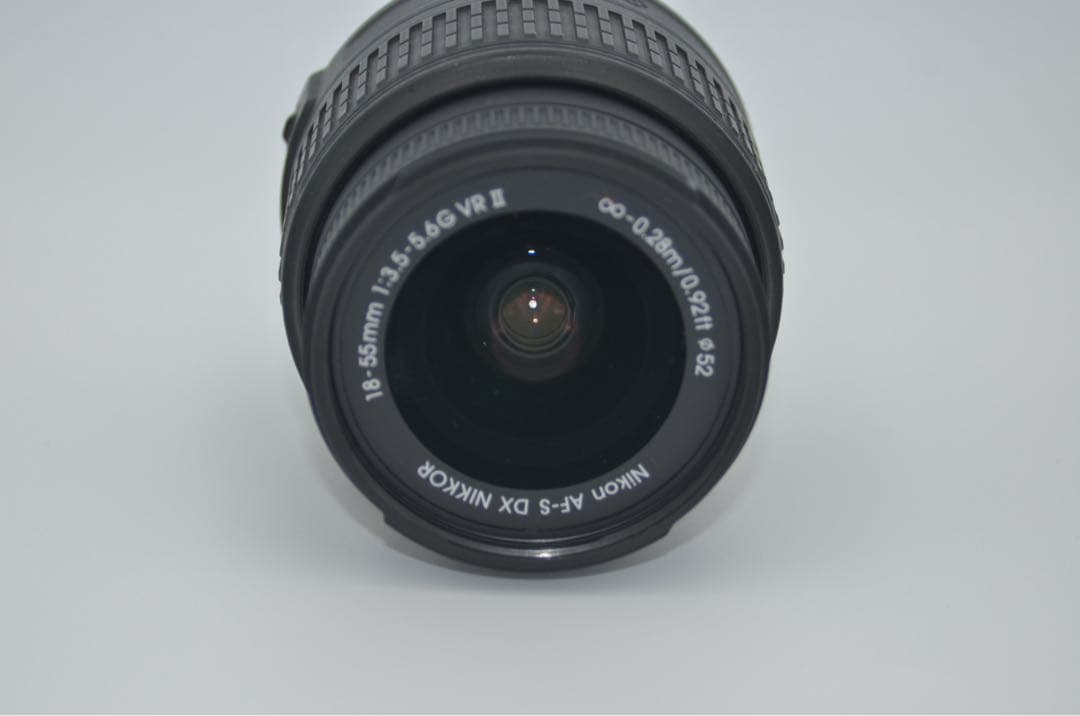 Nikon D5300 レッド ストロボ付き