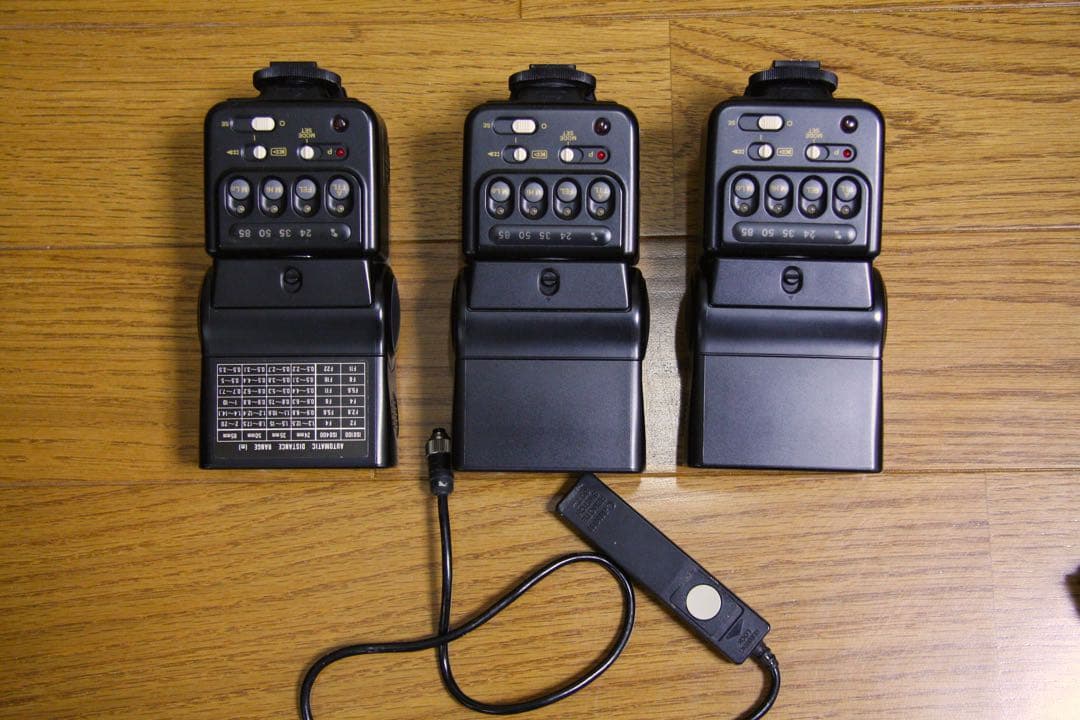 再度値下げ！キャノン  300TL（T90用）3台＋アダプター、コードなど