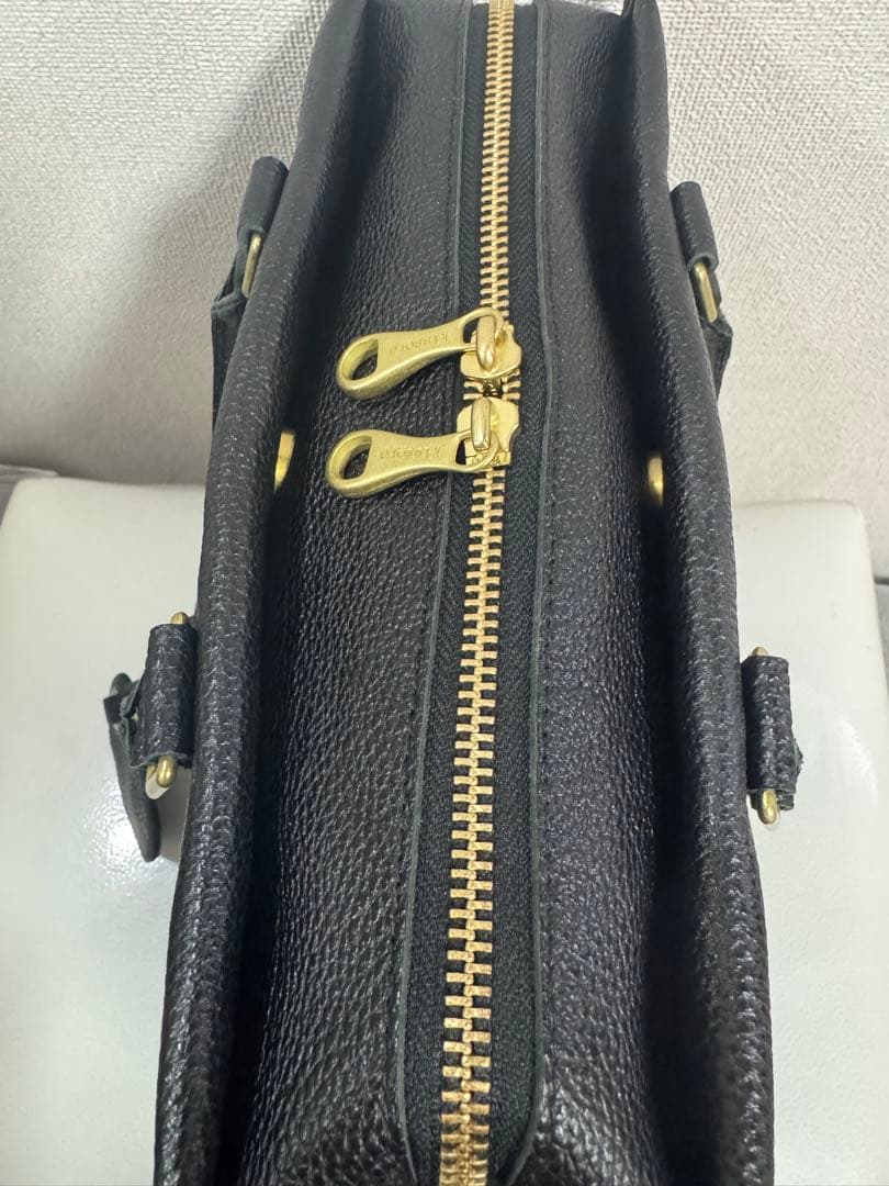 【週末限定値下げ！！】Kissora ブラック 2way バッグ