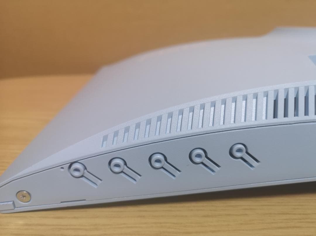 PXC248 Wave 湾曲ゲーミングモニター 23.8型 200Hz 美品