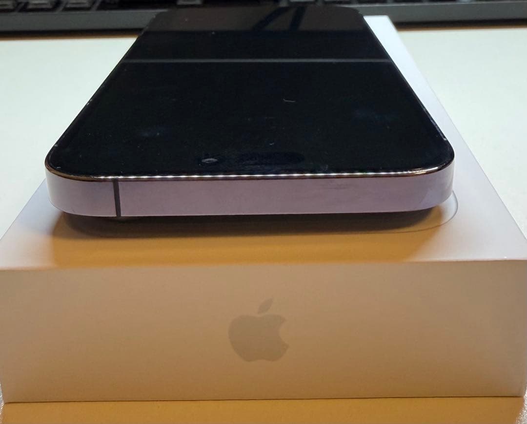 iPhone 14 Pro MAX バッテリー最大容量: 100%